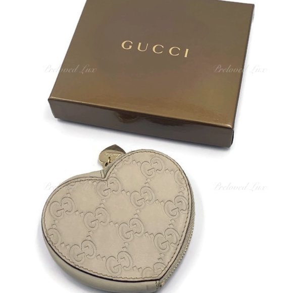 Authentic Gucci GG logo Monogram Heart Coin Case - Picture 1 of 15